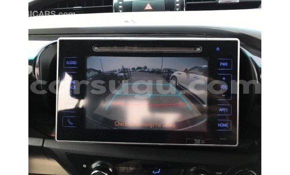 Acheter Import Voiture Toyota Hilux Noir à Import - Dubai, Burkina-Faso Acheter Import Voiture Toyota Hilux Noir à Import - Dubai, Burkina-Faso