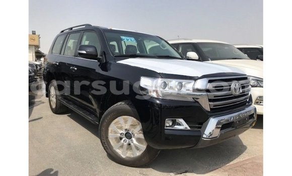 Sayi Imported Toyota Land Cruiser Black Mota in Import - Dubai a Burkina Faso Sayi Imported Toyota Land Cruiser Black Mota in Import - Dubai a Burkina Faso