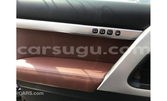 Sayi Imported Toyota Land Cruiser Black Mota in Import - Dubai a Burkina Faso Sayi Imported Toyota Land Cruiser Black Mota in Import - Dubai a Burkina Faso