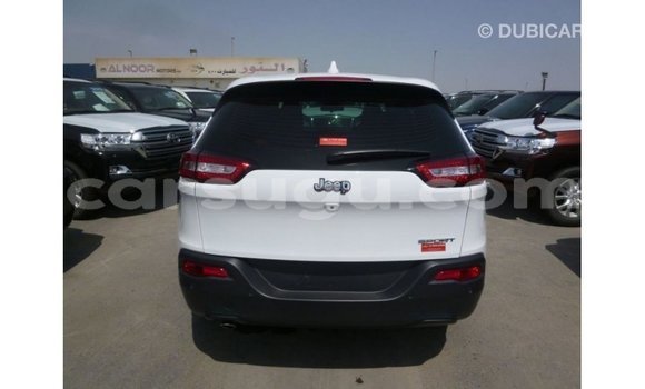 Sayi Imported Jeep Cherokee White Mota in Import - Dubai a Burkina Faso Sayi Imported Jeep Cherokee White Mota in Import - Dubai a Burkina Faso
