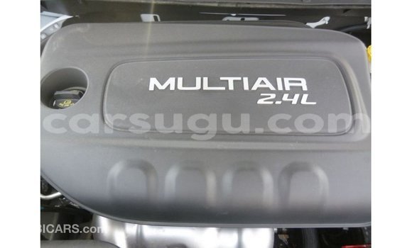 Sayi Imported Jeep Cherokee White Mota in Import - Dubai a Burkina Faso Sayi Imported Jeep Cherokee White Mota in Import - Dubai a Burkina Faso