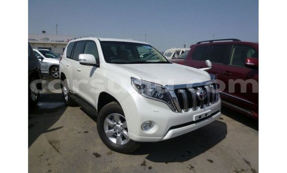 Acheter Import Voiture Toyota Prado Blanc à Import - Dubai, Burkina-Faso Acheter Import Voiture Toyota Prado Blanc à Import - Dubai, Burkina-Faso