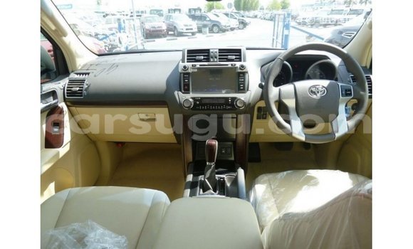 Acheter Import Voiture Toyota Prado Blanc à Import - Dubai, Burkina-Faso Acheter Import Voiture Toyota Prado Blanc à Import - Dubai, Burkina-Faso