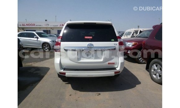Acheter Import Voiture Toyota Prado Blanc à Import - Dubai, Burkina-Faso Acheter Import Voiture Toyota Prado Blanc à Import - Dubai, Burkina-Faso