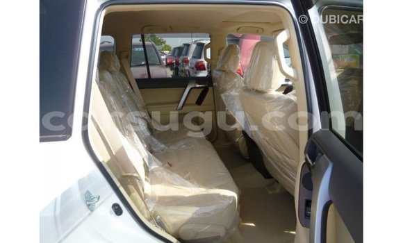 Sayi Imported Toyota Prado White Mota in Import - Dubai a Burkina Faso Sayi Imported Toyota Prado White Mota in Import - Dubai a Burkina Faso