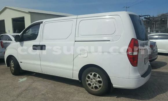 Acheter Neuf Voiture Hyundai Accent Blanc à Ouagadougou, Burkina-Faso Acheter Neuf Voiture Hyundai Accent Blanc à Ouagadougou, Burkina-Faso