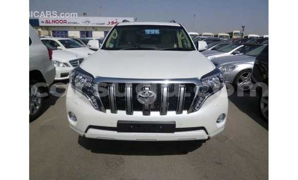 Sayi Imported Toyota Prado White Mota in Import - Dubai a Burkina Faso Sayi Imported Toyota Prado White Mota in Import - Dubai a Burkina Faso