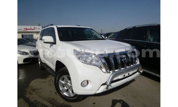 Sayi Imported Toyota Prado White Mota in Import - Dubai a Burkina Faso Sayi Imported Toyota Prado White Mota in Import - Dubai a Burkina Faso
