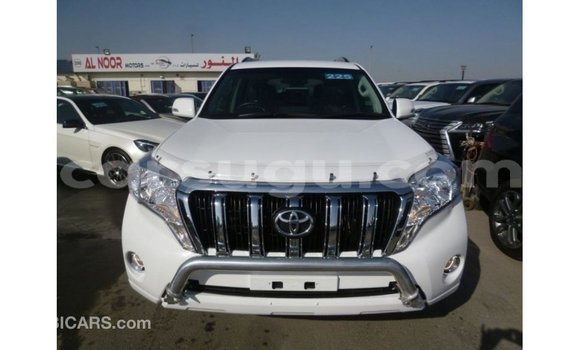 Sayi Imported Toyota Prado White Mota in Import - Dubai a Burkina Faso Sayi Imported Toyota Prado White Mota in Import - Dubai a Burkina Faso