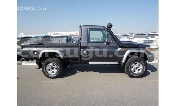 Sayi Imported Toyota Land Cruiser Sauran Mota in Import - Dubai a Burkina Faso Sayi Imported Toyota Land Cruiser Sauran Mota in Import - Dubai a Burkina Faso