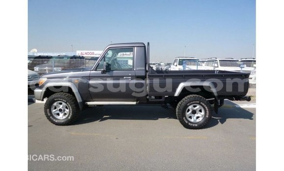 Sayi Imported Toyota Land Cruiser Sauran Mota in Import - Dubai a Burkina Faso Sayi Imported Toyota Land Cruiser Sauran Mota in Import - Dubai a Burkina Faso