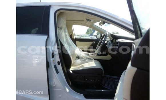 Sayi Imported Lexus RX 350 White Mota in Import - Dubai a Burkina Faso Sayi Imported Lexus RX 350 White Mota in Import - Dubai a Burkina Faso