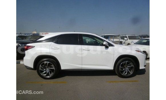 Sayi Imported Lexus RX 350 White Mota in Import - Dubai a Burkina Faso Sayi Imported Lexus RX 350 White Mota in Import - Dubai a Burkina Faso