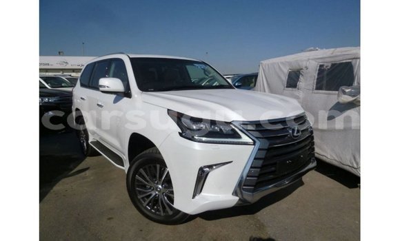 Sayi Imported Lexus LX White Mota in Import - Dubai a Burkina Faso Sayi Imported Lexus LX White Mota in Import - Dubai a Burkina Faso