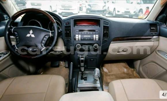 Acheter Neuf Voiture Mitsubishi Pajero Gris à Ouagadougou, Burkina-Faso Acheter Neuf Voiture Mitsubishi Pajero Gris à Ouagadougou, Burkina-Faso