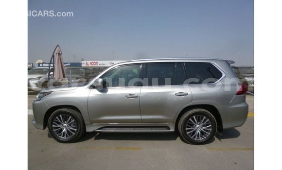 Sayi Imported Lexus LX Sauran Mota in Import - Dubai a Burkina Faso Sayi Imported Lexus LX Sauran Mota in Import - Dubai a Burkina Faso