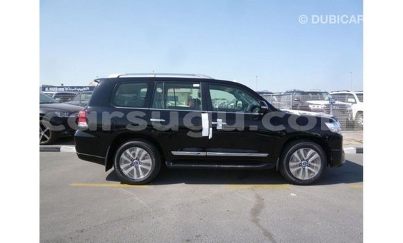 Sayi Imported Toyota Land Cruiser Black Mota in Import - Dubai a Burkina Faso Sayi Imported Toyota Land Cruiser Black Mota in Import - Dubai a Burkina Faso