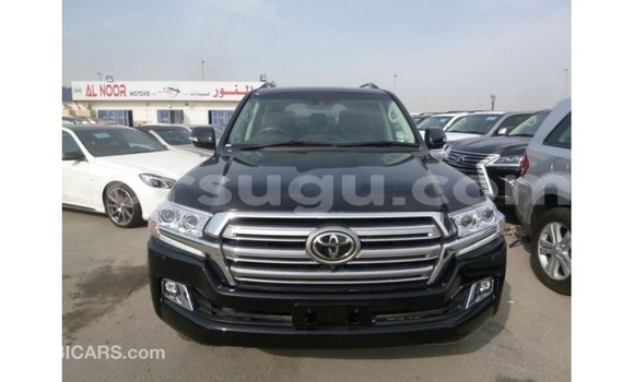 Acheter Import Voiture Toyota Land Cruiser Noir à Import - Dubai, Burkina-Faso Acheter Import Voiture Toyota Land Cruiser Noir à Import - Dubai, Burkina-Faso