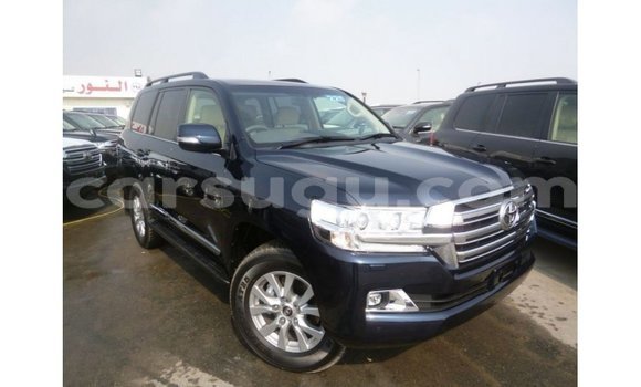 Sayi Imported Toyota Land Cruiser Blue Mota in Import - Dubai a Burkina Faso Sayi Imported Toyota Land Cruiser Blue Mota in Import - Dubai a Burkina Faso
