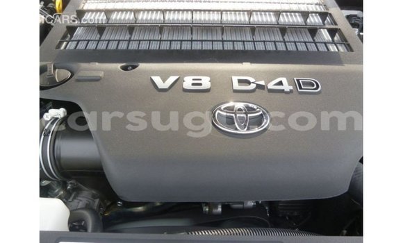 Sayi Imported Toyota Land Cruiser Blue Mota in Import - Dubai a Burkina Faso Sayi Imported Toyota Land Cruiser Blue Mota in Import - Dubai a Burkina Faso