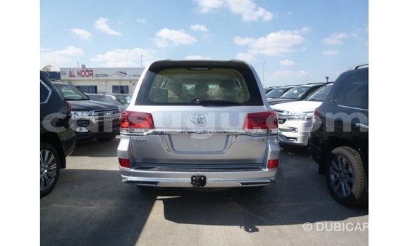 Sayi Imported Toyota Land Cruiser Sauran Mota in Import - Dubai a Burkina Faso Sayi Imported Toyota Land Cruiser Sauran Mota in Import - Dubai a Burkina Faso