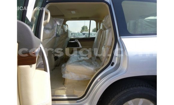 Sayi Imported Toyota Land Cruiser Sauran Mota in Import - Dubai a Burkina Faso Sayi Imported Toyota Land Cruiser Sauran Mota in Import - Dubai a Burkina Faso
