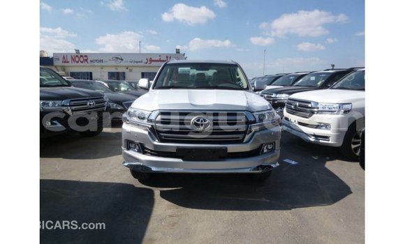 Sayi Imported Toyota Land Cruiser Sauran Mota in Import - Dubai a Burkina Faso Sayi Imported Toyota Land Cruiser Sauran Mota in Import - Dubai a Burkina Faso
