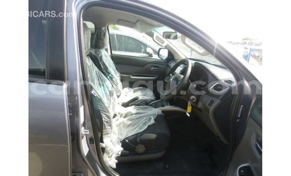 Sayi Imported Mitsubishi i Sauran Mota in Import - Dubai a Burkina Faso Sayi Imported Mitsubishi i Sauran Mota in Import - Dubai a Burkina Faso