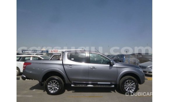 Sayi Imported Mitsubishi i Sauran Mota in Import - Dubai a Burkina Faso Sayi Imported Mitsubishi i Sauran Mota in Import - Dubai a Burkina Faso