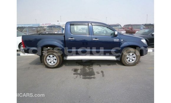 Sayi Imported Toyota Hilux Blue Mota in Import - Dubai a Burkina Faso Sayi Imported Toyota Hilux Blue Mota in Import - Dubai a Burkina Faso