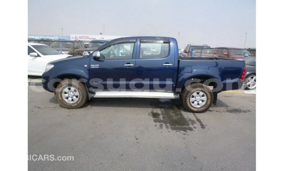 Sayi Imported Toyota Hilux Blue Mota in Import - Dubai a Burkina Faso Sayi Imported Toyota Hilux Blue Mota in Import - Dubai a Burkina Faso