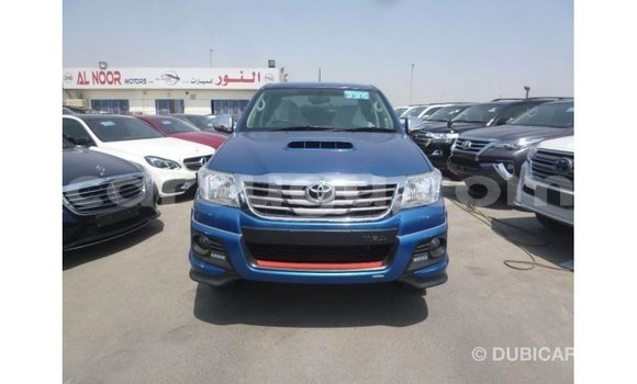 Acheter Import Voiture Toyota Hilux Bleu à Import - Dubai, Burkina-Faso Acheter Import Voiture Toyota Hilux Bleu à Import - Dubai, Burkina-Faso