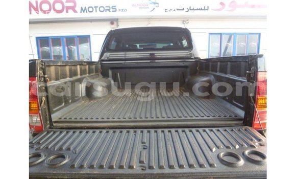 Sayi Imported Toyota Hilux Black Mota in Import - Dubai a Burkina Faso Sayi Imported Toyota Hilux Black Mota in Import - Dubai a Burkina Faso