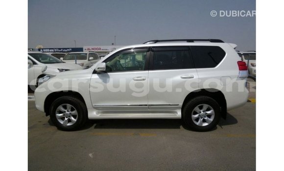 Acheter Import Voiture Toyota Prado Blanc à Import - Dubai, Burkina-Faso Acheter Import Voiture Toyota Prado Blanc à Import - Dubai, Burkina-Faso