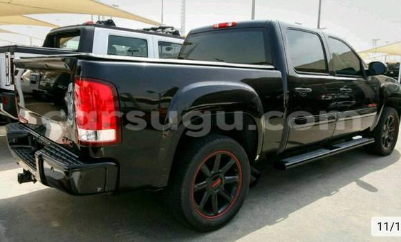 Acheter Neuf Voiture GMC Sierra 3500 Noir à Ouagadougou, Burkina-Faso Acheter Neuf Voiture GMC Sierra 3500 Noir à Ouagadougou, Burkina-Faso