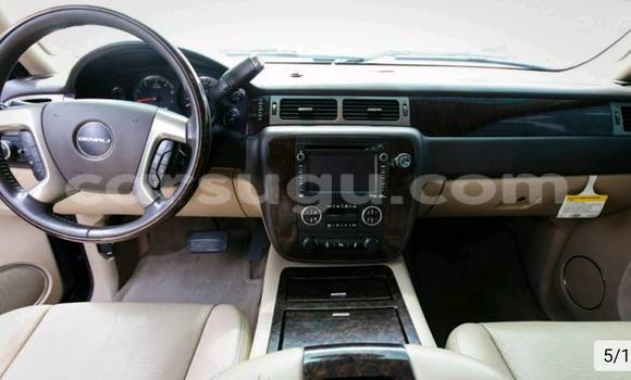 Acheter Neuf Voiture GMC Sierra 3500 Noir à Ouagadougou, Burkina-Faso Acheter Neuf Voiture GMC Sierra 3500 Noir à Ouagadougou, Burkina-Faso