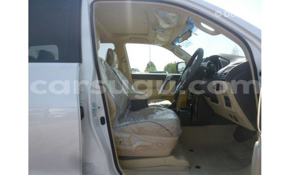 Sayi Imported Toyota Prado White Mota in Import - Dubai a Burkina Faso Sayi Imported Toyota Prado White Mota in Import - Dubai a Burkina Faso
