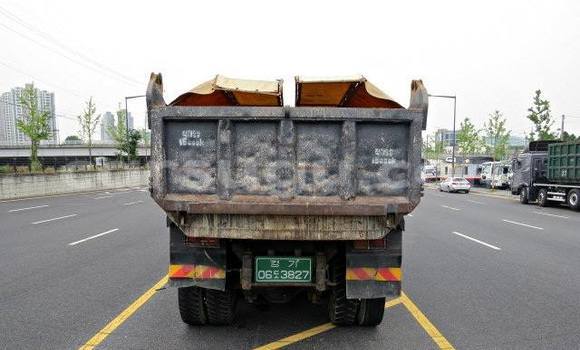 Acheter Neuf Voiture Hyundai Santa Fe Noir à Ouagadougou, Burkina-Faso Acheter Neuf Voiture Hyundai Santa Fe Noir à Ouagadougou, Burkina-Faso