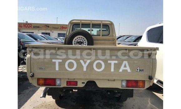 Buy Import Toyota Land Cruiser Beige Car in Import - Dubai in Burkina Faso Buy Import Toyota Land Cruiser Beige Car in Import - Dubai in Burkina Faso