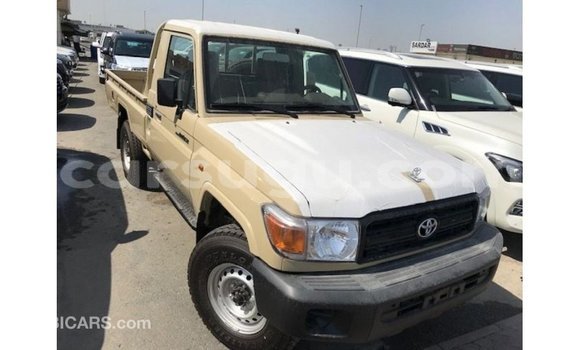 Buy Import Toyota Land Cruiser Beige Car in Import - Dubai in Burkina Faso Buy Import Toyota Land Cruiser Beige Car in Import - Dubai in Burkina Faso