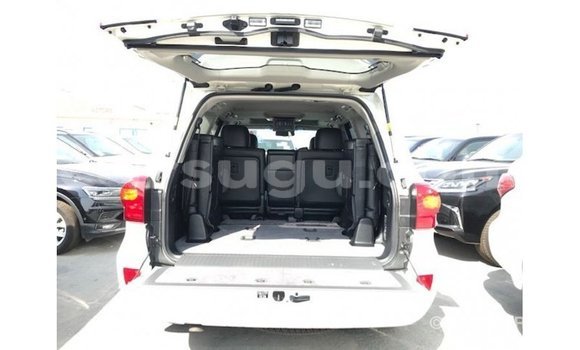 Buy Import Toyota Land Cruiser White Car in Import - Dubai in Burkina Faso Buy Import Toyota Land Cruiser White Car in Import - Dubai in Burkina Faso