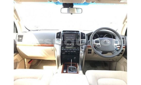 Sayi Imported Toyota Land Cruiser Black Mota in Import - Dubai a Burkina Faso Sayi Imported Toyota Land Cruiser Black Mota in Import - Dubai a Burkina Faso