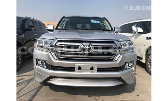 Sayi Imported Toyota Land Cruiser Sauran Mota in Import - Dubai a Burkina Faso Sayi Imported Toyota Land Cruiser Sauran Mota in Import - Dubai a Burkina Faso