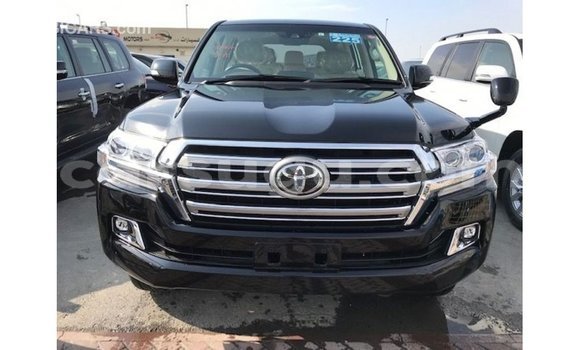 Sayi Imported Toyota Land Cruiser Black Mota in Import - Dubai a Burkina Faso Sayi Imported Toyota Land Cruiser Black Mota in Import - Dubai a Burkina Faso