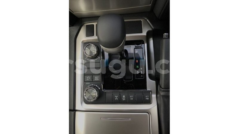 Big with watermark toyota land cruiser burkina faso import dubai 5749