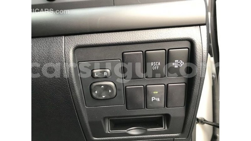 Big with watermark toyota land cruiser burkina faso import dubai 5749