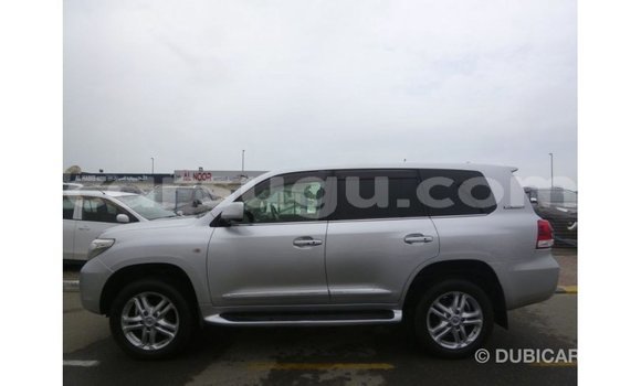 Sayi Imported Toyota Land Cruiser Sauran Mota in Import - Dubai a Burkina Faso Sayi Imported Toyota Land Cruiser Sauran Mota in Import - Dubai a Burkina Faso