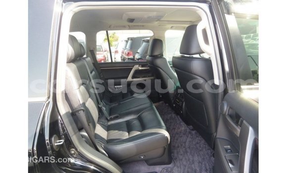 Sayi Imported Toyota Land Cruiser Black Mota in Import - Dubai a Burkina Faso Sayi Imported Toyota Land Cruiser Black Mota in Import - Dubai a Burkina Faso