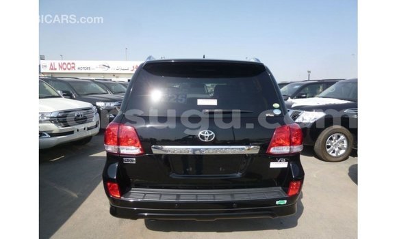 Sayi Imported Toyota Land Cruiser Black Mota in Import - Dubai a Burkina Faso Sayi Imported Toyota Land Cruiser Black Mota in Import - Dubai a Burkina Faso