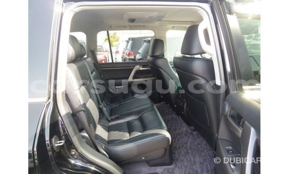 Sayi Imported Toyota Land Cruiser Black Mota in Import - Dubai a Burkina Faso Sayi Imported Toyota Land Cruiser Black Mota in Import - Dubai a Burkina Faso